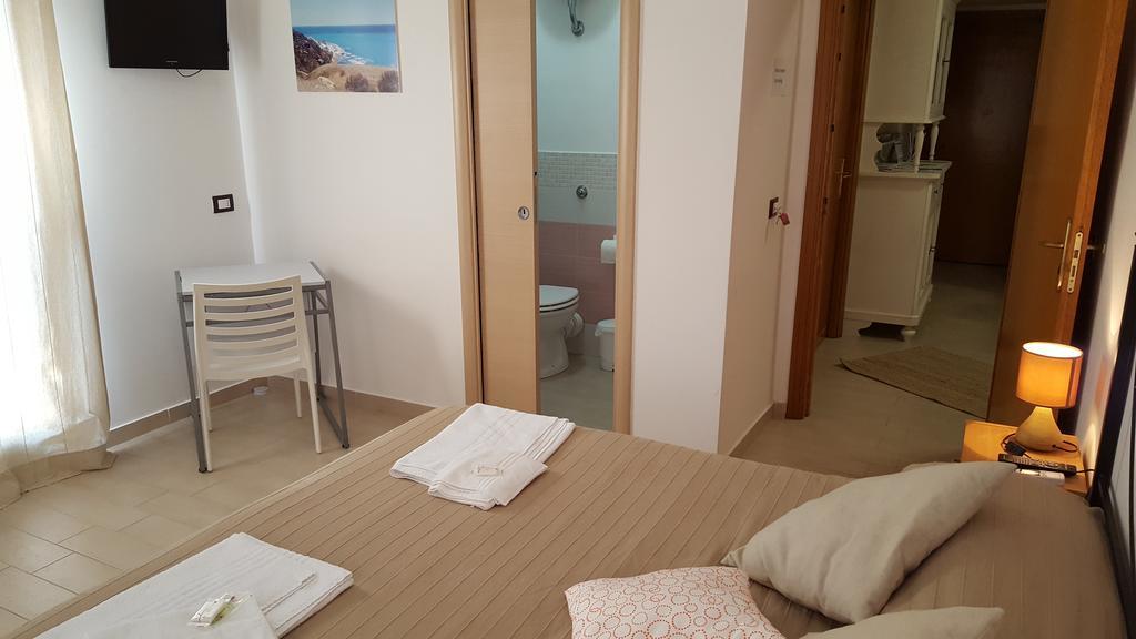 B&B Le Dune Beach サン・レオーネ エクステリア 写真